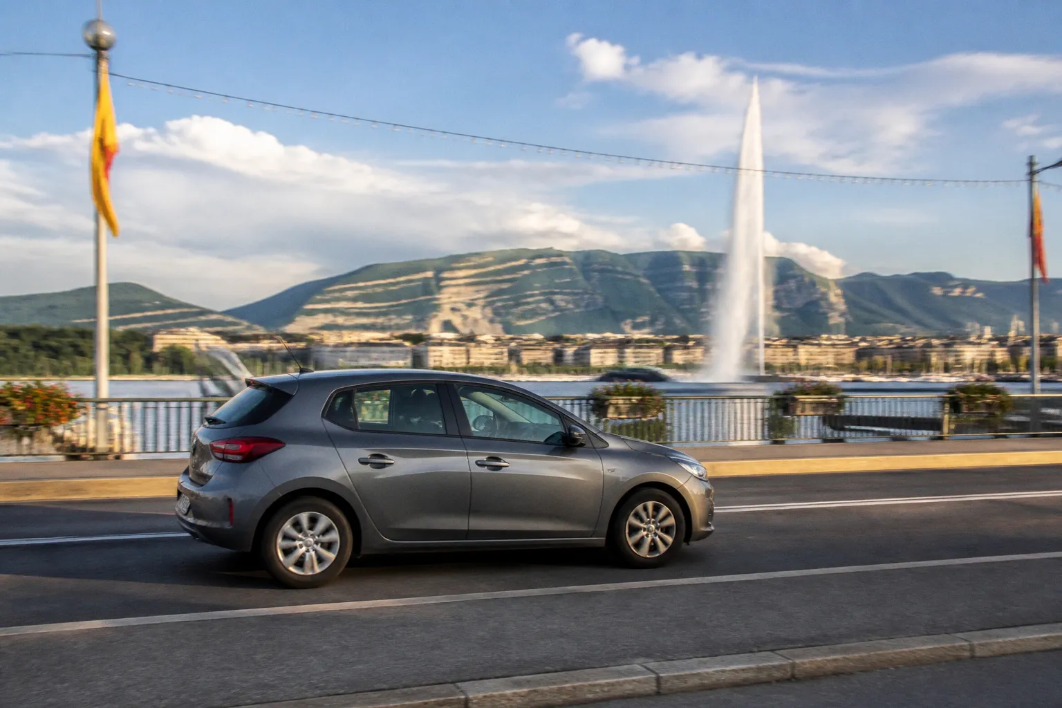 Car rental in Geneva: a practical guide for travelers