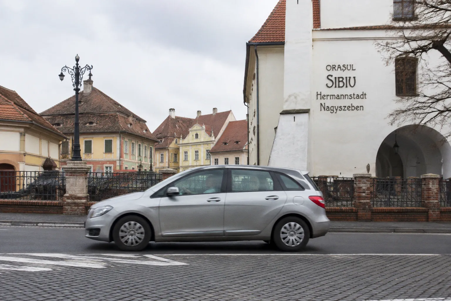 Car Rental in Sibiu (Romania): Practical Driver's Guide