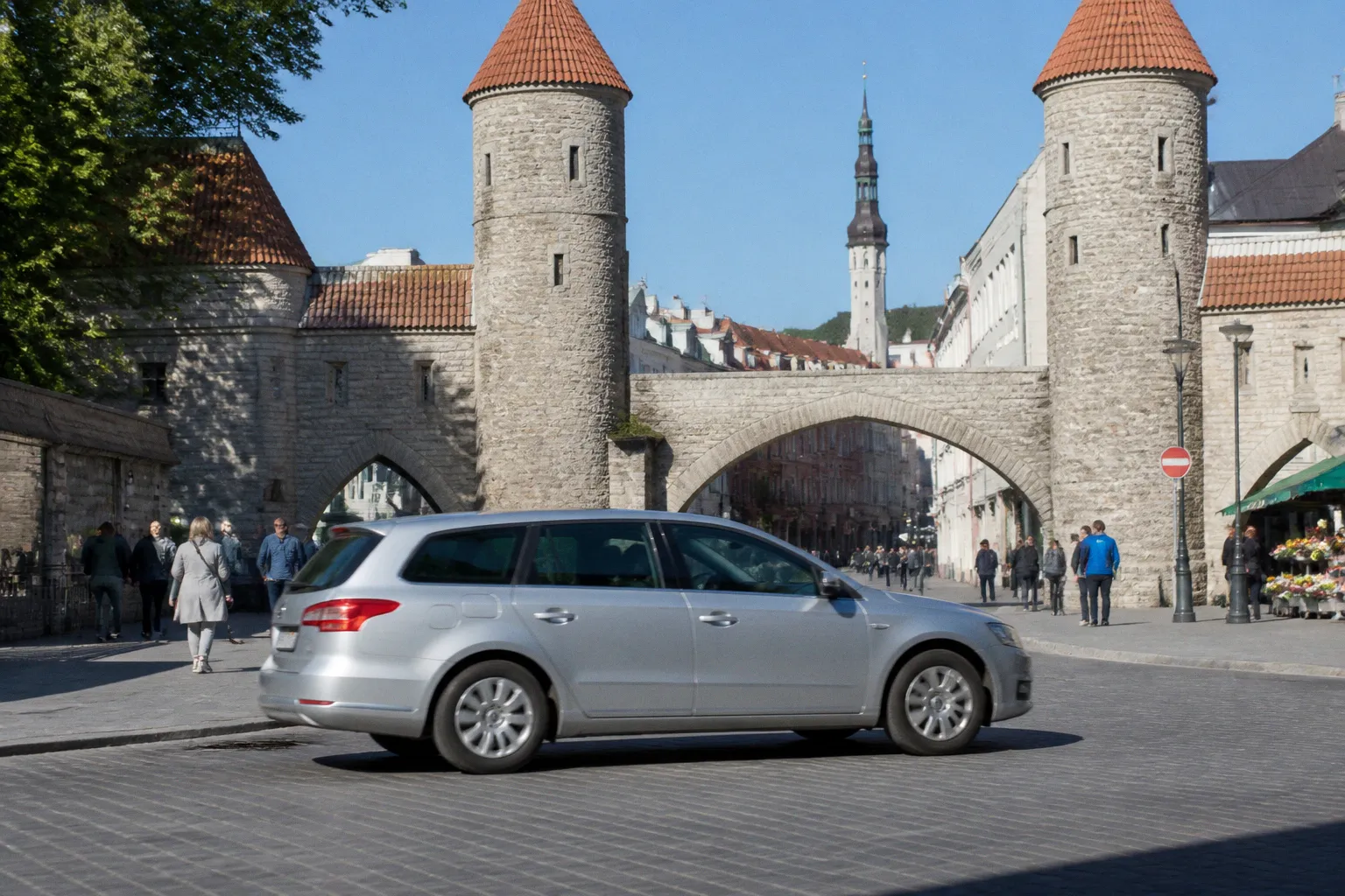 Car Rental in Tallinn (Estonia): A Practical Guide